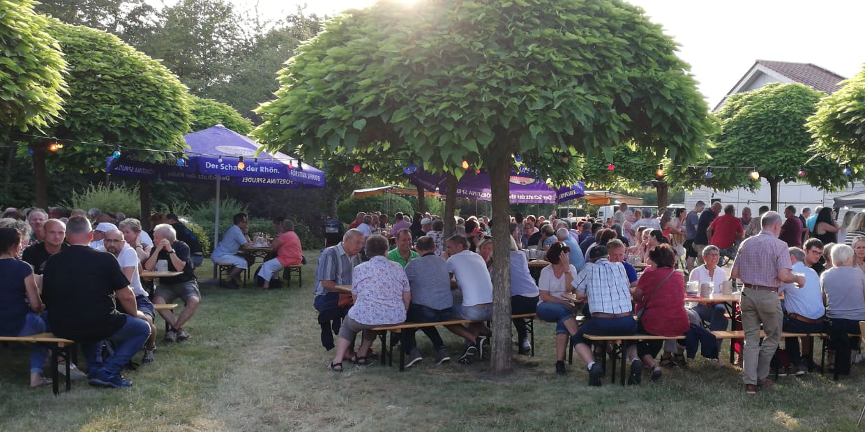 3. Biergarten am BÜZ Bild 2