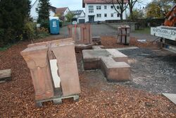 Das Ehrenmal kurz vor der Neuerrichtung