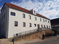 Herrenhaus Außenansicht 2018